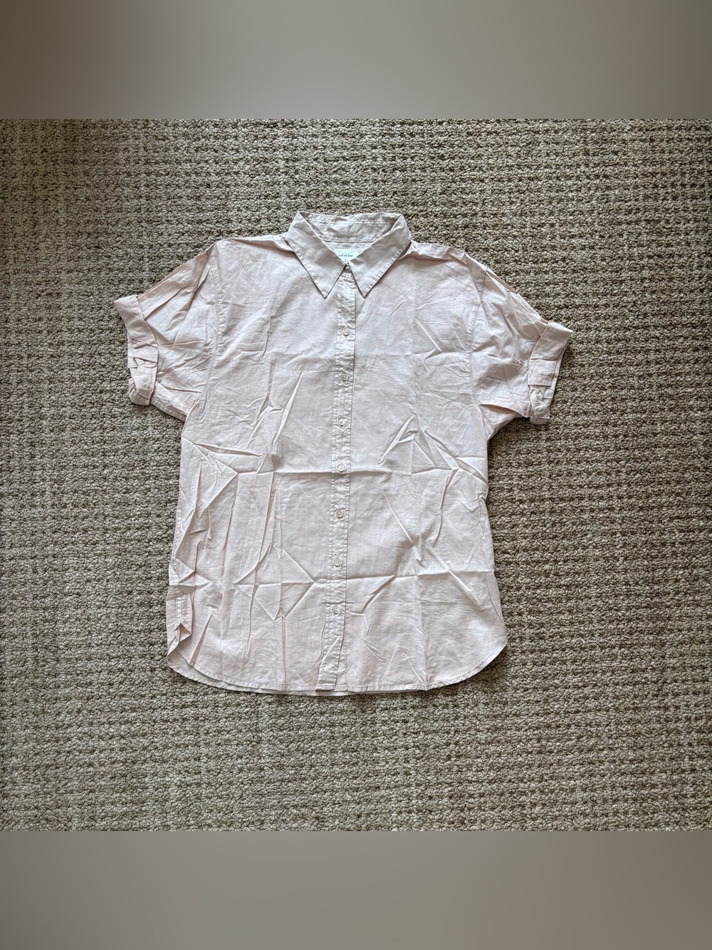 Aritzia Pink Short Sleeve Button-up S